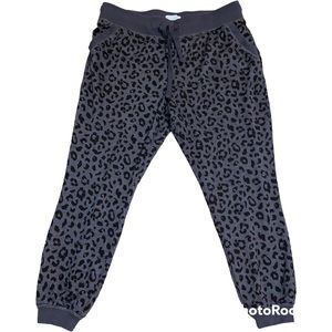 Mud Pie Fanning Black Leopard Joggers SzM